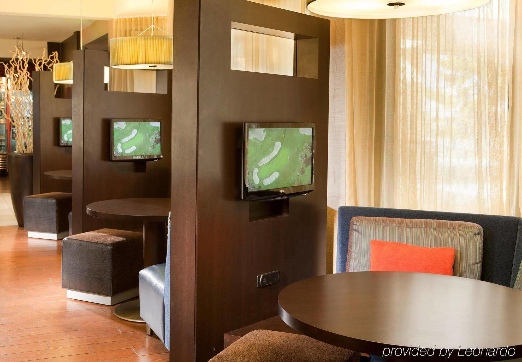 Courtyard By Marriott Dallas Arlington Entertainment District Εξωτερικό φωτογραφία