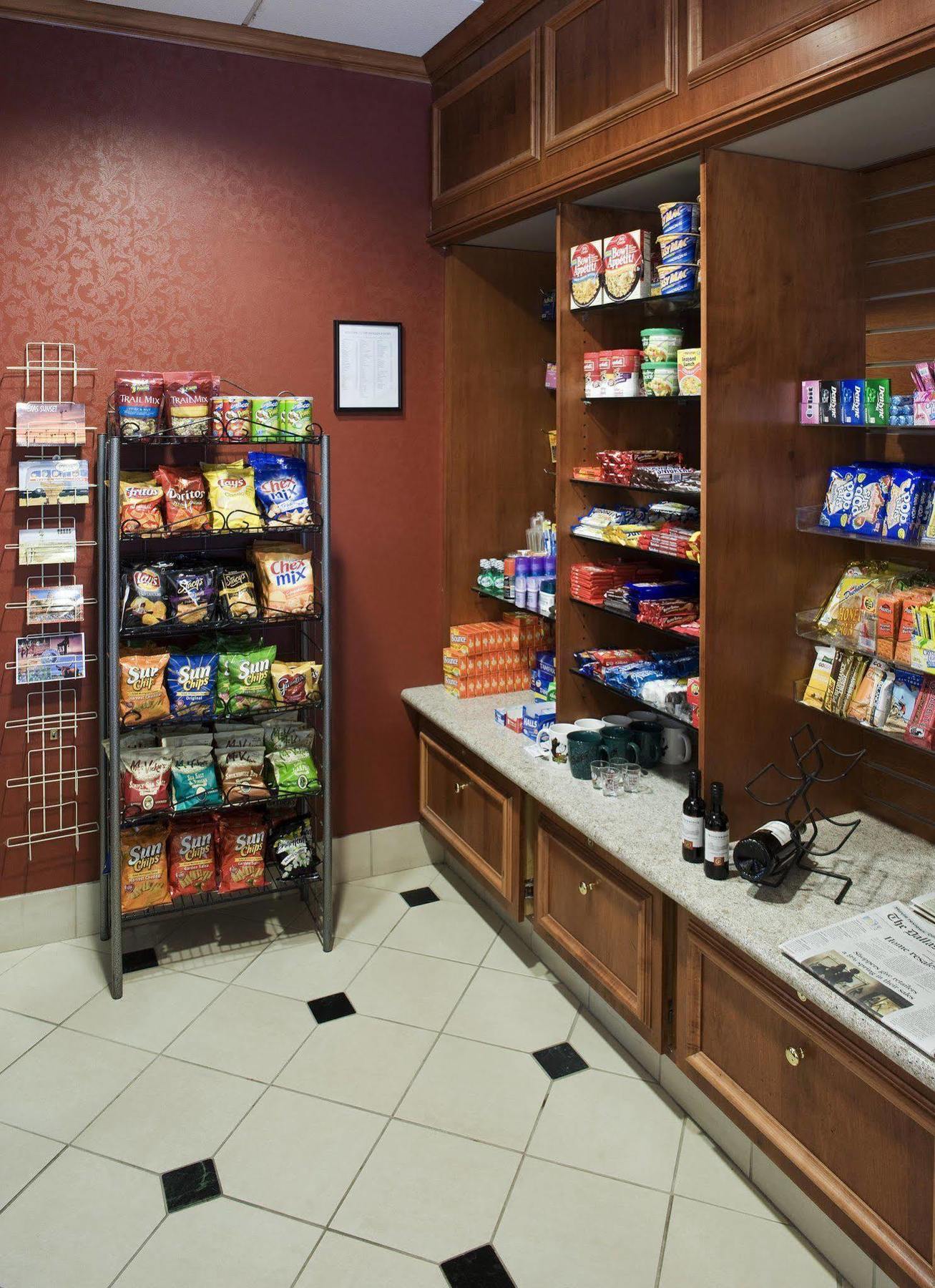 Courtyard By Marriott Dallas Arlington Entertainment District Εξωτερικό φωτογραφία